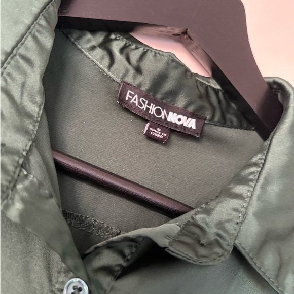 Emerald Green Satin Button-Down Blouse | Fashion Nova | SMALL - Picture 7 of 7
